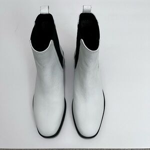 Kenneth Cole Reaction Salt Chelsea White Leather Boots